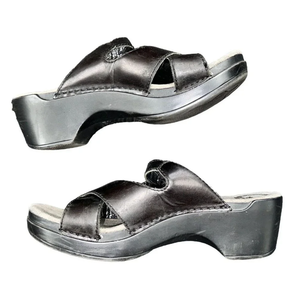 Dansko Sandals Womens 38 Sela Cross Strap Slip On Wedge Slide Black Leather - Picture 5 of 7
